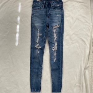 American Eagle Ripped Super Hi-Rise Jeggings